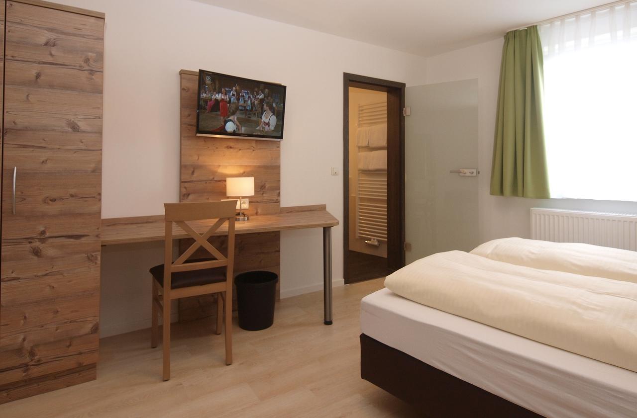 Fraenkischer Hof --- Hotel In Pegnitz --- Schlabecks Fraenkischer Hof Екстер'єр фото