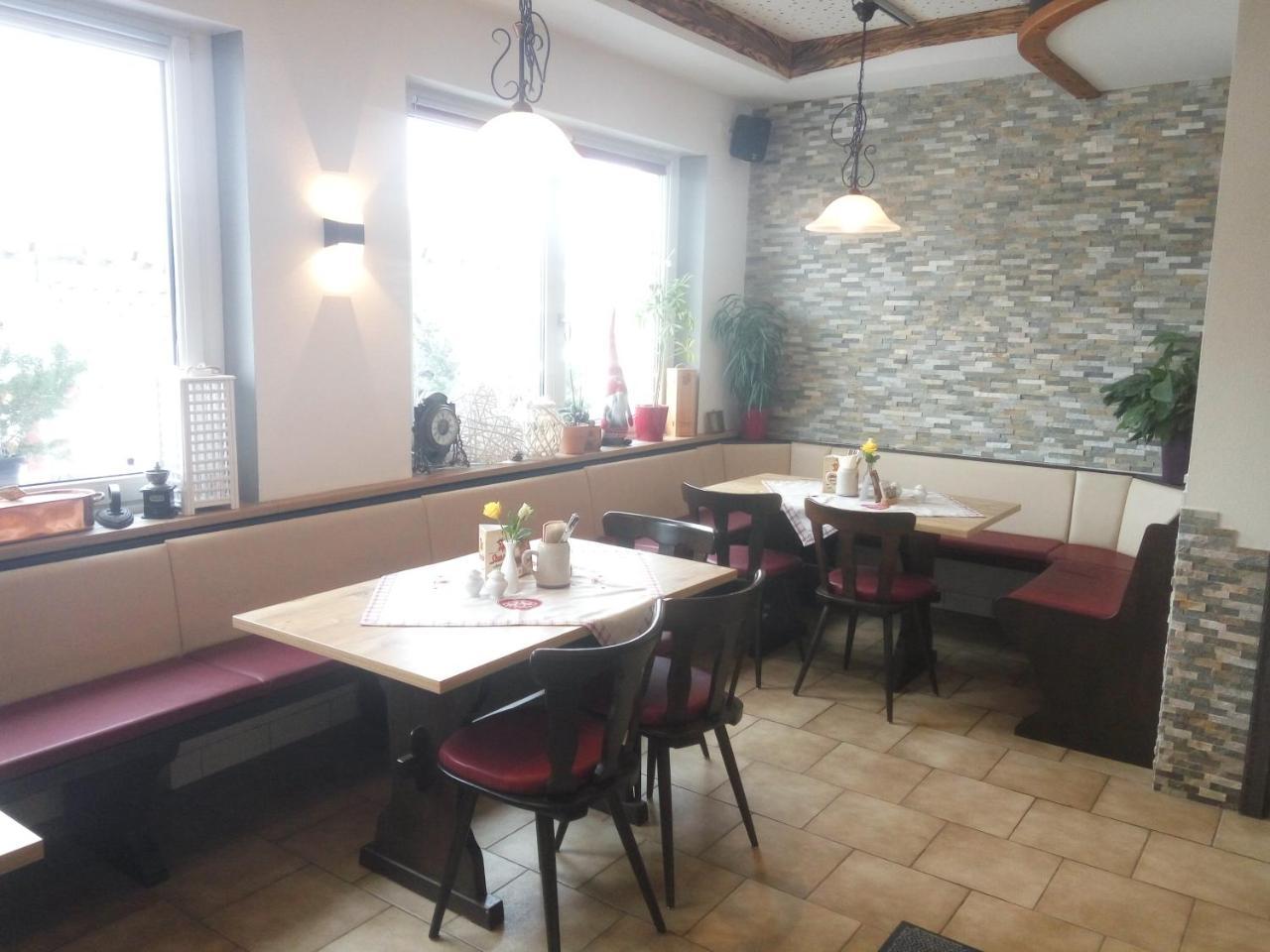 Fraenkischer Hof --- Hotel In Pegnitz --- Schlabecks Fraenkischer Hof Екстер'єр фото