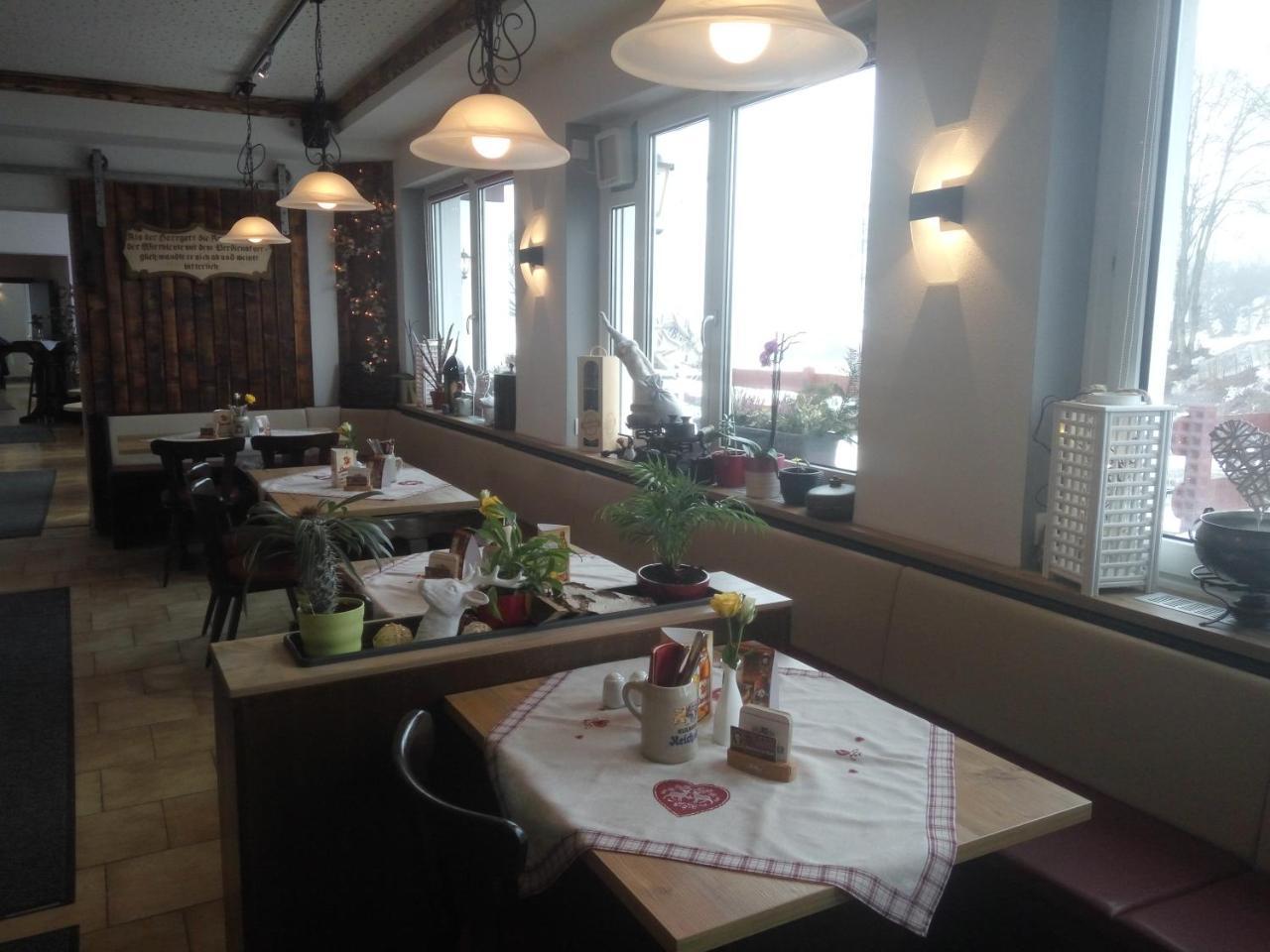 Fraenkischer Hof --- Hotel In Pegnitz --- Schlabecks Fraenkischer Hof Екстер'єр фото